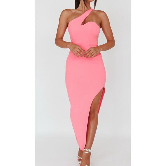 Selfie Leslie Dresses & Skirts - NWT SELFIE LESLIE MEDIUM Shooting Stars One-Shoulder Midi Dress Pink (AI7)